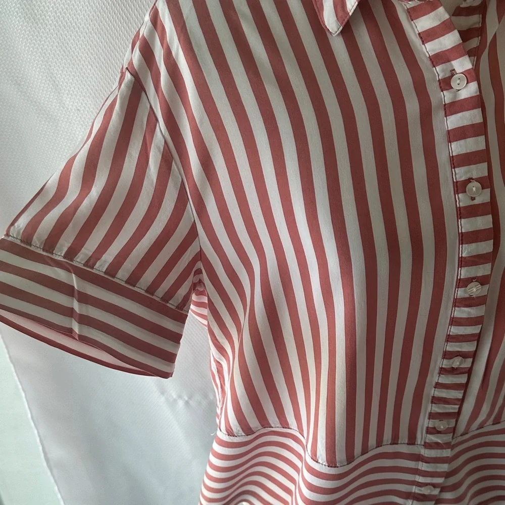 Jane + Delancey Red & White Striped Button-Down Cropped Shirt – Size M - Picture 8 of 8